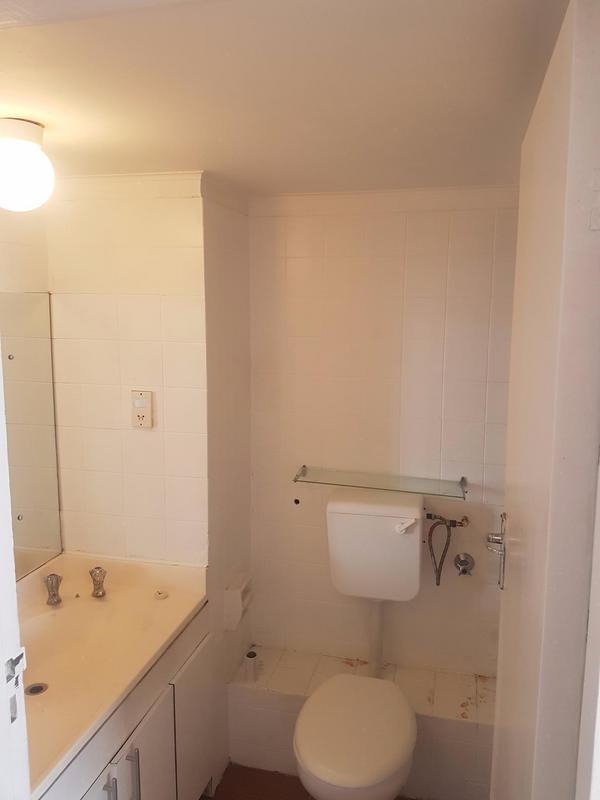 To Let 1 Bedroom Property for Rent in Parow Western Cape